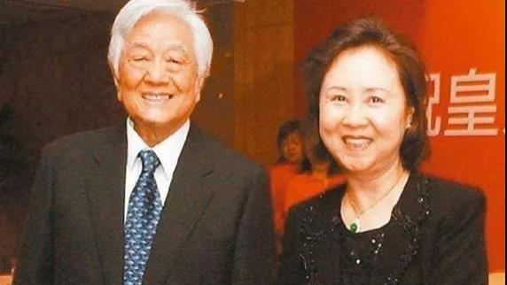 平云首发声，诉琼瑶3大罪状，版权归属明确，林婉珍16年步步为营!