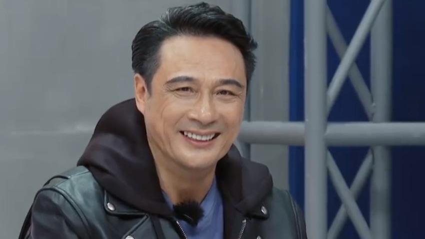 他也没红啊，咋就飘了呢？