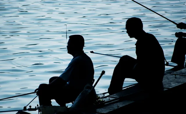 野钓新手们,耐心听听老钓手的几个忠告,可以少走很多弯路!