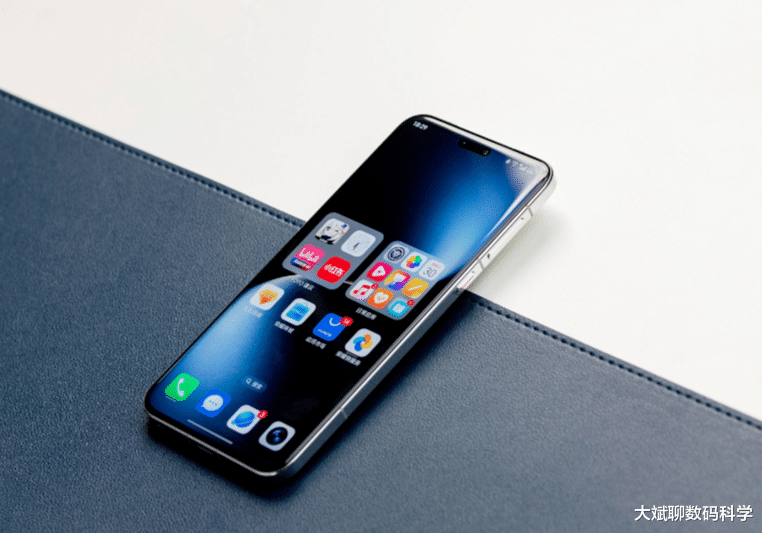 买手机不要抠抠搜搜,推荐4款骁龙8至尊版手机,可不只是性能强