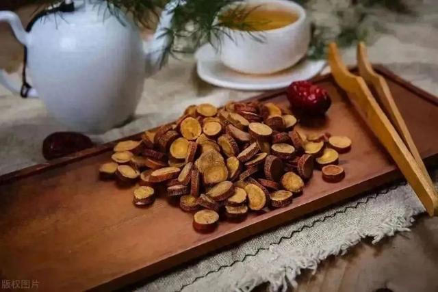 ?一个中成药，胖人吃了减重，瘦人吃了增重，名副其实的药中之宝