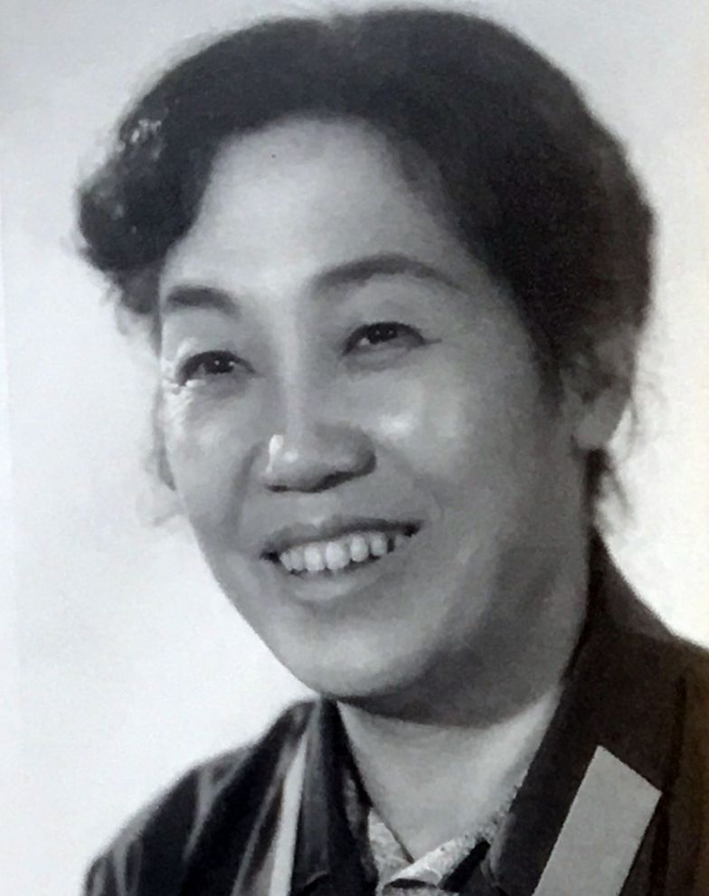 李世玺：原八一厂演员剧团团长，因演雷锋走红，岳母也是位好演员