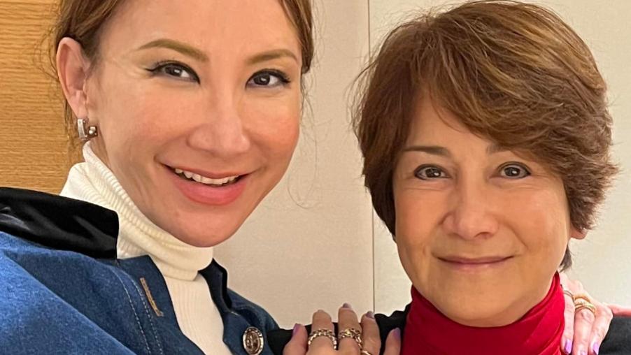 甄妮炮轰《歌手》节目组：老外被当猴耍，3个月前说过内定那英第一