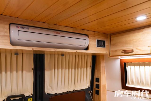不到20万的依维柯露营神车 “钓鱼神器”后驿舟房车再出新品
