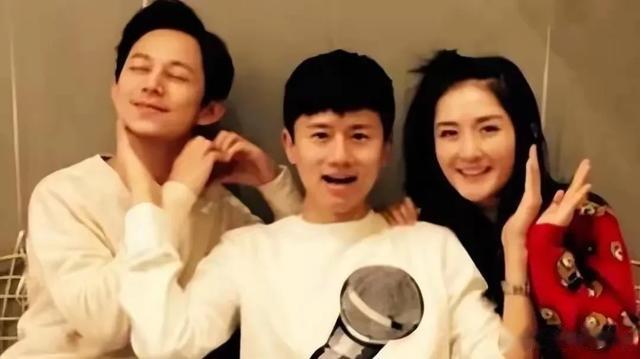 50岁何炅终于有了归宿？“新女友”身份曝光，网友：怎么又是她？