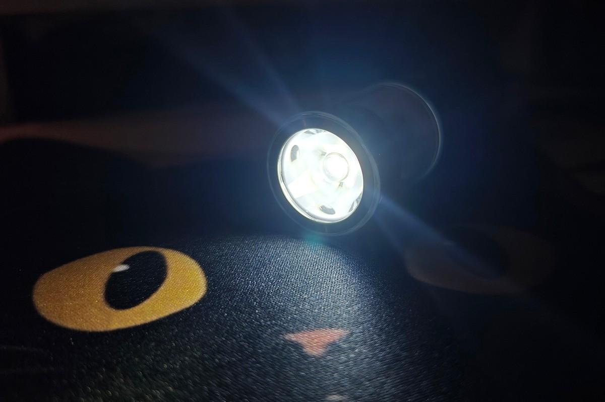 小米有品又上新,能照150m的米家多功能便携手电测评