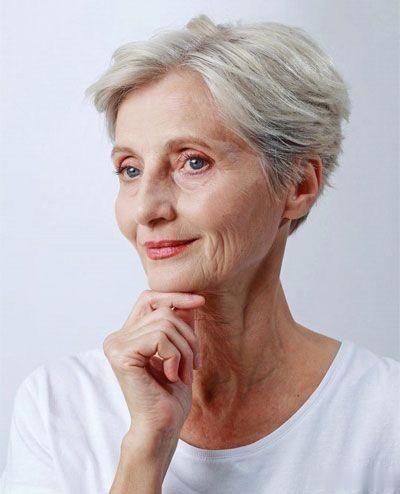 55到85岁女性，最爱发型是这些，高贵典雅有气质