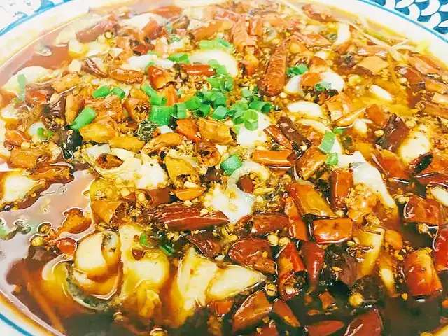 下馆子揭秘，这6道菜少点为妙，别让预制菜偷走你的美食体验！