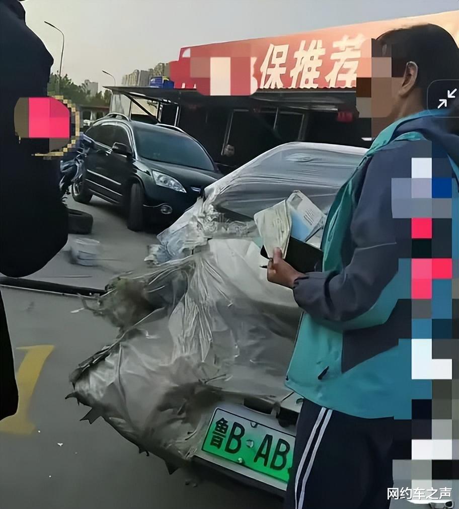 这年头什么都能成网红？“战损版”网约车出名，直接机场爆单