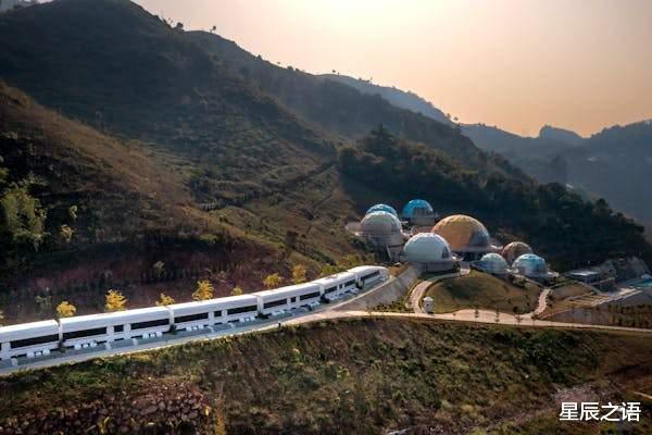 八月，这4大星座职场路遇“绊脚石”，教你如何巧妙化解小人危机