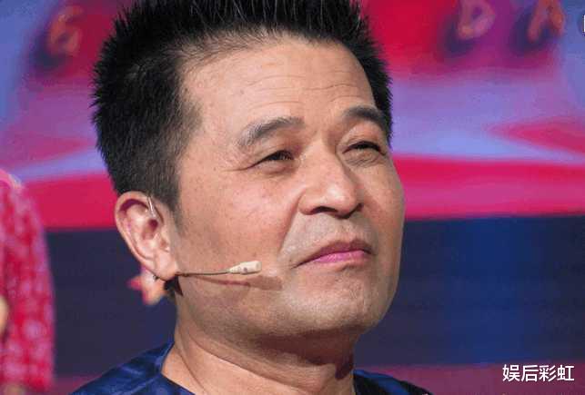 央视毕福剑传出消息：消失9年走上“不归路”，终于付出了代价