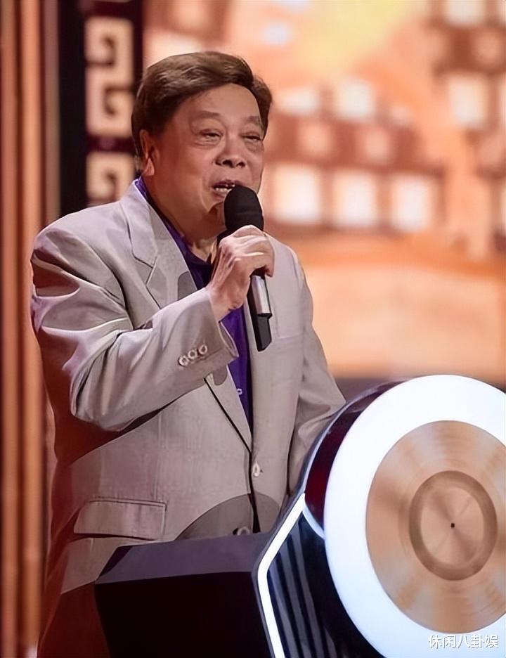 一路走好!1天2位名人离世, 一人是赵本山首徒, 一人是央视导演