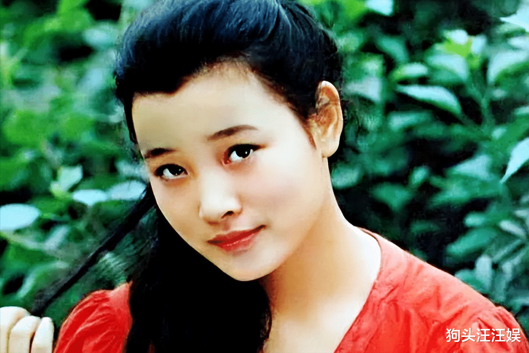 春晚至今后悔邀请她,捧了个“白眼狼”!导演:当时我都不想活了