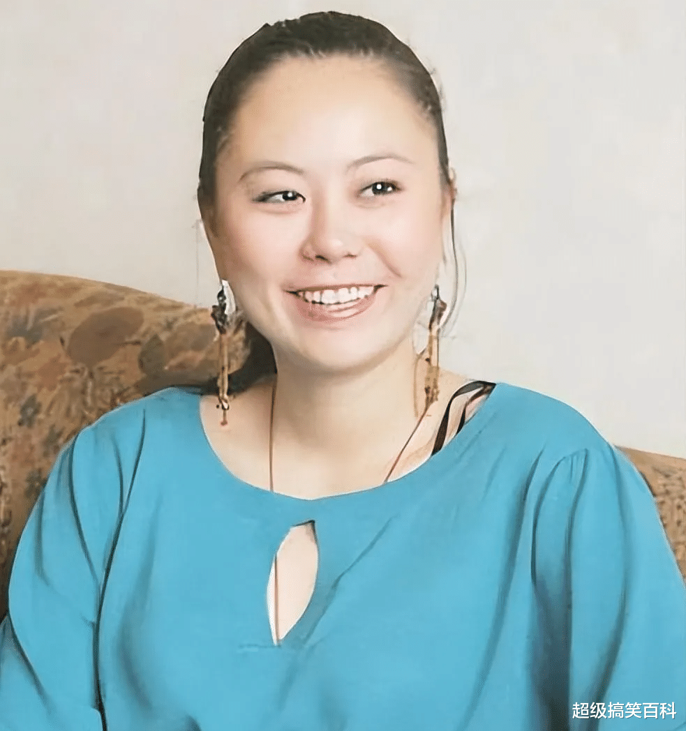 裸替演员邵小珊炮轰冯小刚：你等着，我要曝光你，让你身败名裂