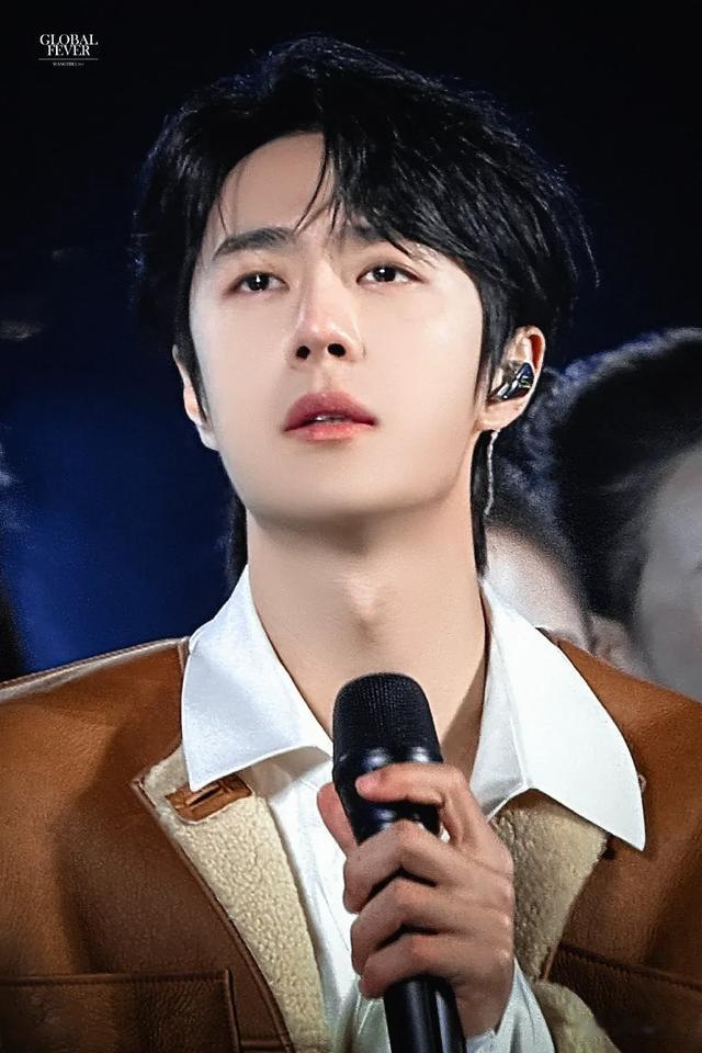 2024年最受欢迎男艺人出炉，四大天王登顶，杨洋第8李现第7吴磊6