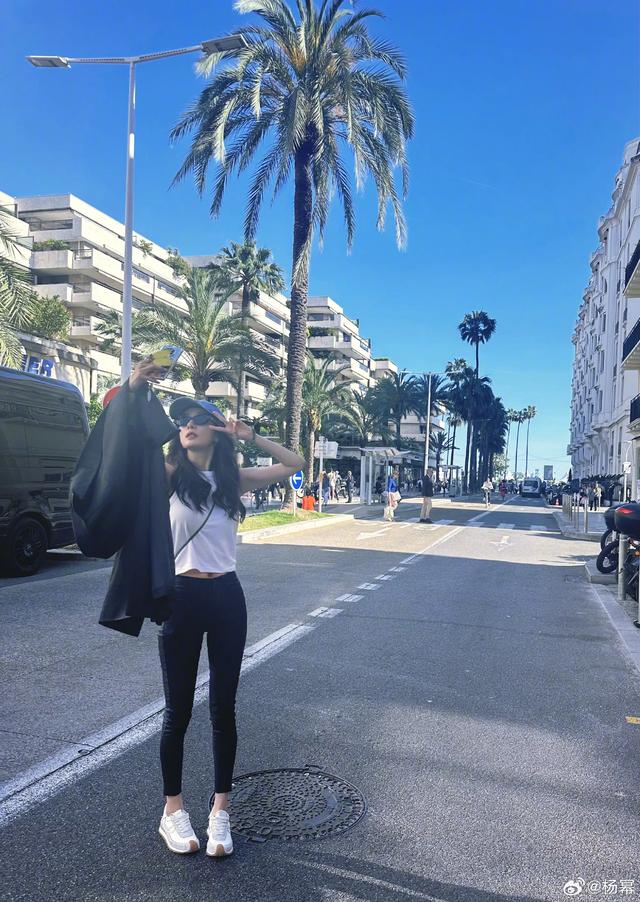 事实证明,和杨幂离婚6年后的刘恺威,早已走上了另一条大道