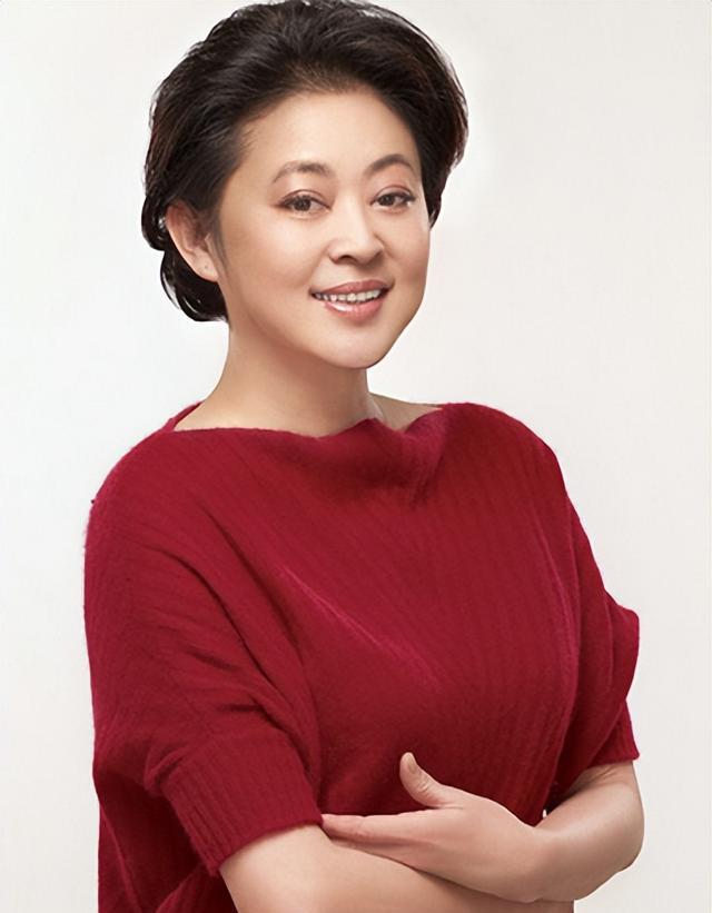 王文澜宣称:我未曾遗弃身患疾病的儿子,前妻倪萍始终是我的挚爱