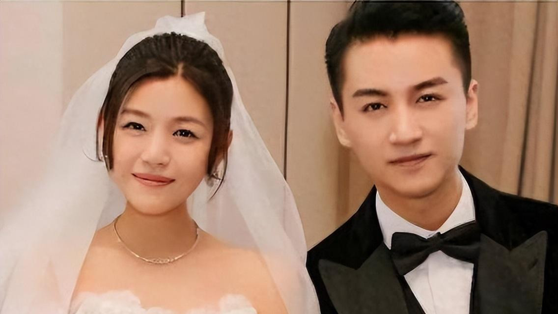 “双面人”陈妍希的体面，被陈晓撕了个稀碎，赵丽颖的清醒是对的