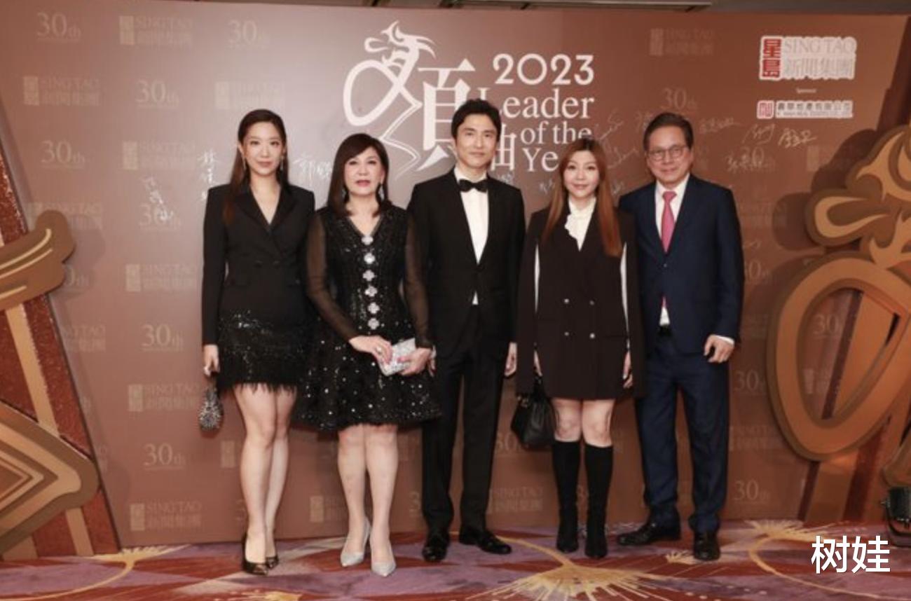 汪圆圆晒豪宅海景照,与陈小春胡杏儿为邻,家翁在同小区买了19套