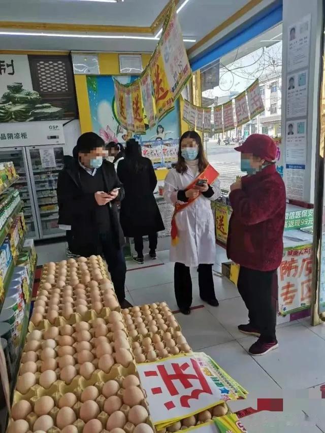 我们大街上到处是药店与美国到处是健身房形成鲜明对比，这正常吗