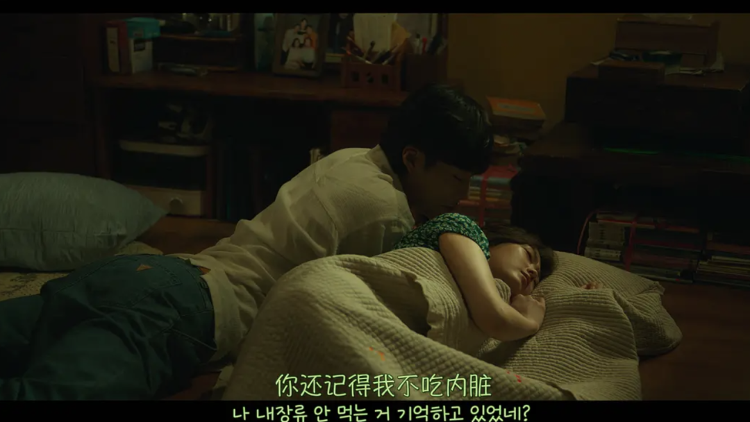 性张力拉满,Netflix新剧真狗血啊