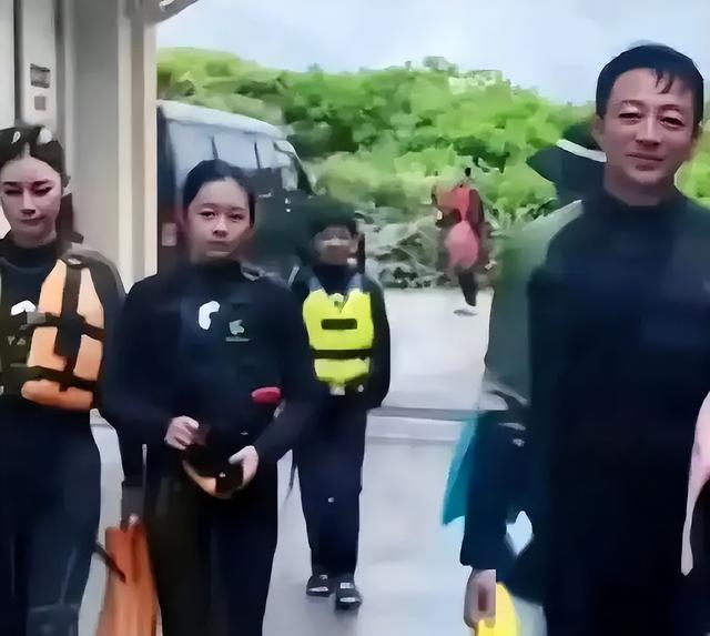 “大S女儿选陵园原因曝光”！9岁女孩替母选墓地，经纪人回应来了