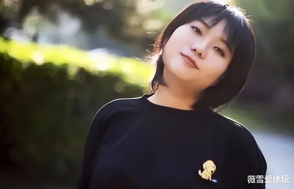 知情人爆料:李雪琴进退两难!事到如今,只能牺牲自己沉默以对!