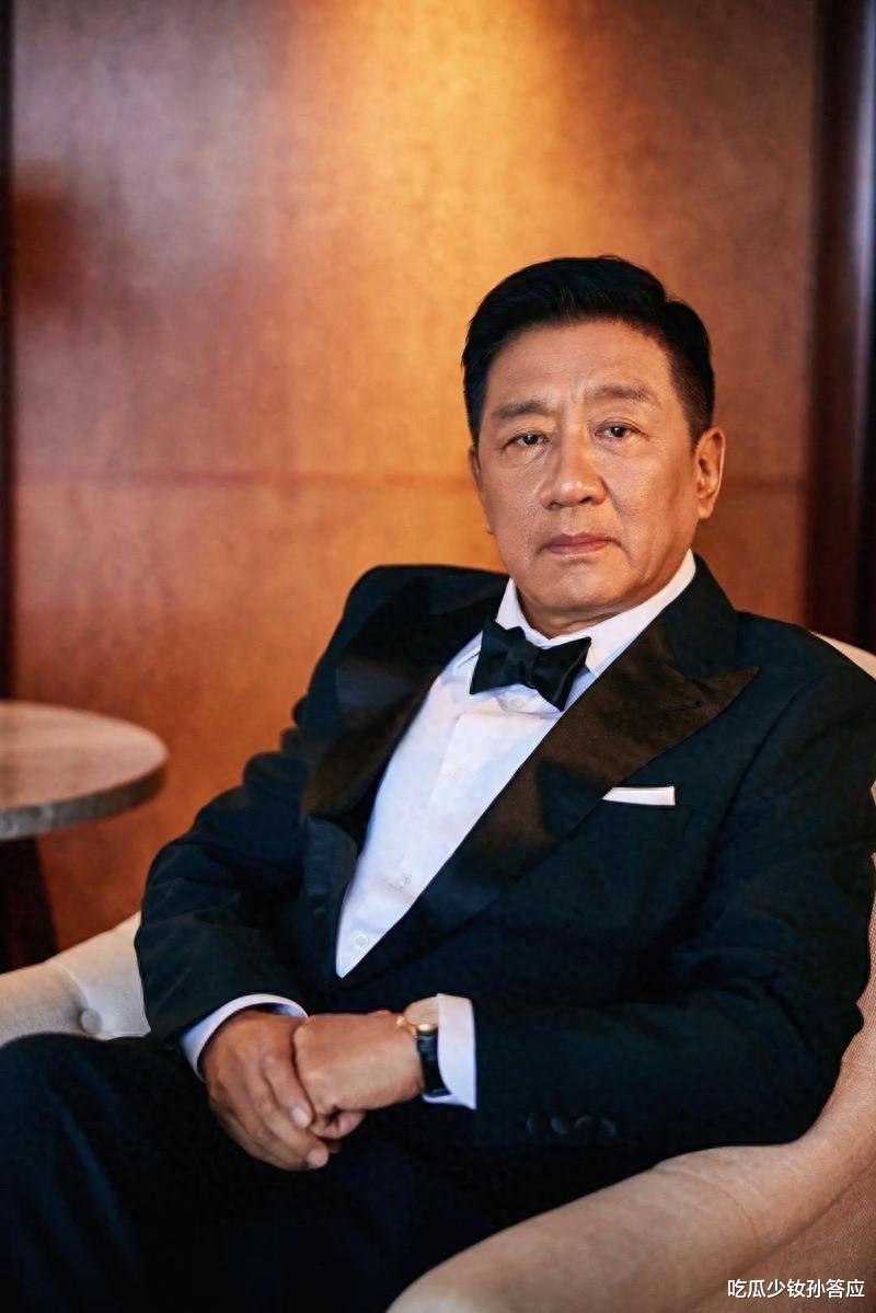 全程摇头晃脑台词硬挤，66岁丁勇岱带来老戏骨“教科书”式演技！