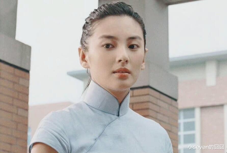 36岁张雨绮也有赘肉?本人晒出小肚子,网友:不拿我们当外人?