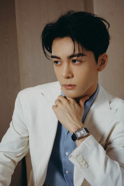 曾舜晞家族生意帝国：年分红高达八位数，星光背后的大佬继承人