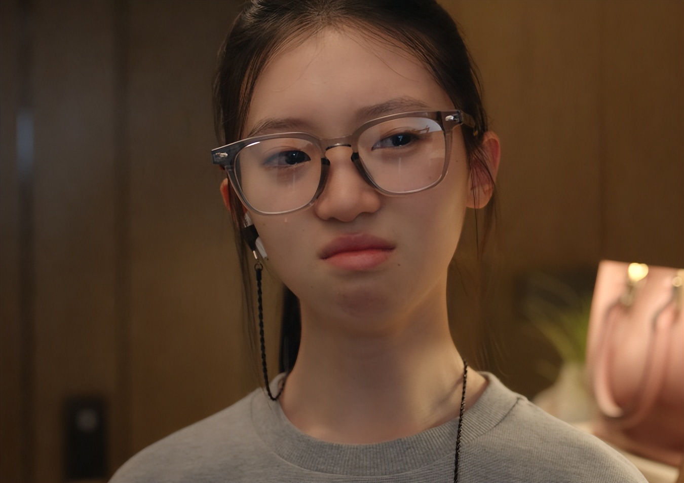 《九部的检察官》:张译皱纹都是戏,五大女主天然脸与硅胶脸对比明显