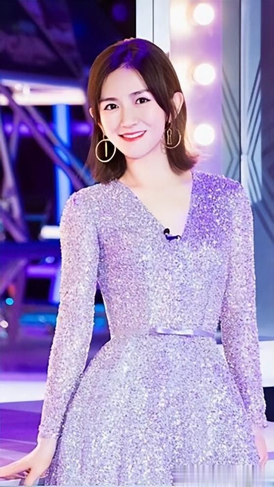 谢娜:结束带娃生活,3个女儿都上学后立志让自己的事业东山再起