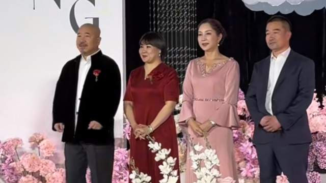 “刘能”王小利亲家背景曝光！北京有别墅，前年买路虎家中有保姆