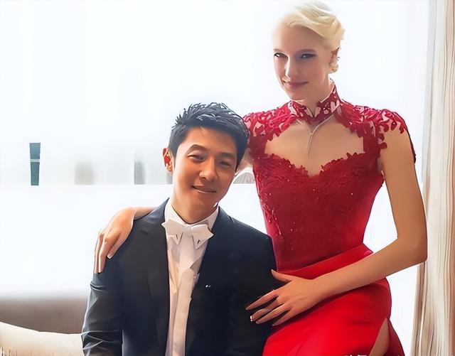 撒贝宁一家端午出游，开388万豪华房车引争议，网友质疑其收入