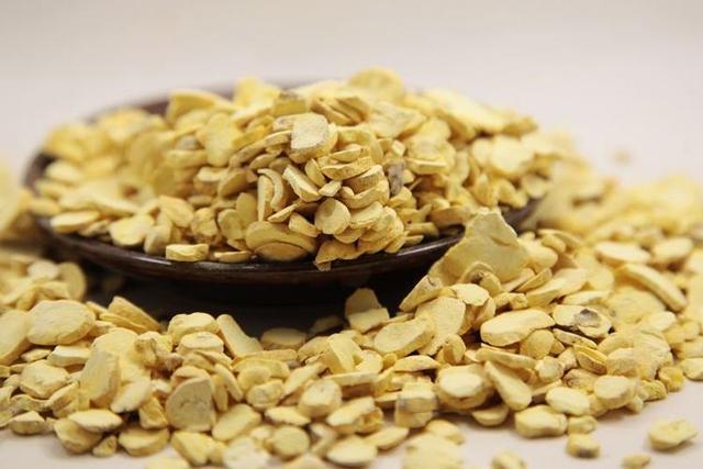 胆囊息肉，是胆里垃圾太多了，一方驱邪排毒，没必要手术伤身