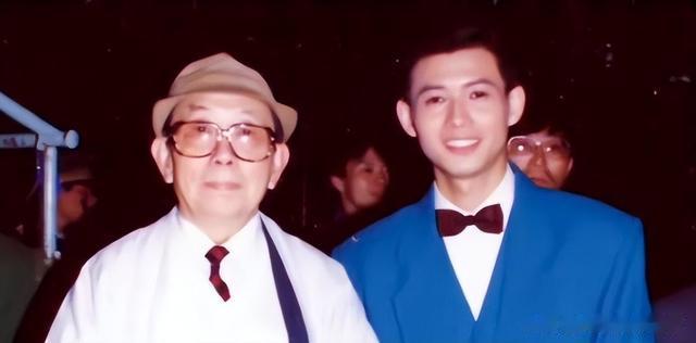 他是“央视败类”，抛弃妻子和董卿同居6年，14岁知道叔叔是亲爸