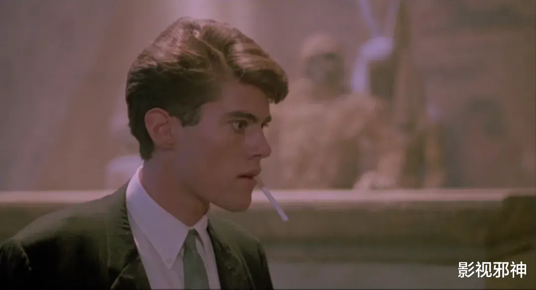 古早版「林中小屋」,尺度逆天