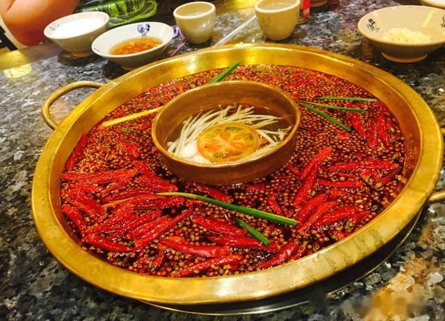 这些都是川菜，真的川菜太厉害了，不愧为中国第一菜系！