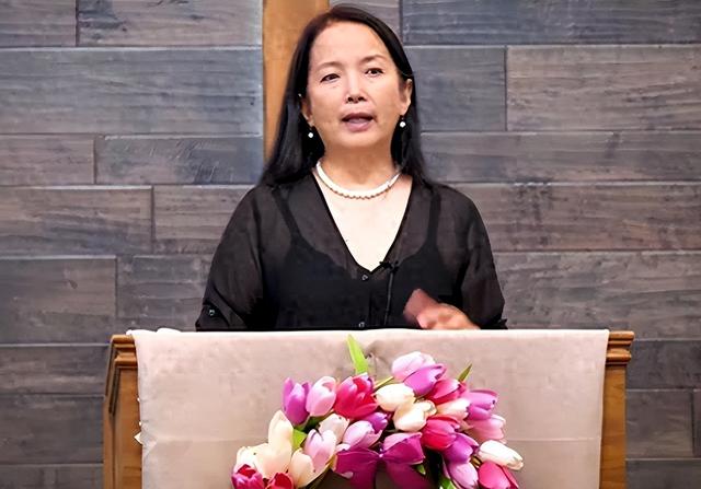 亲美辱华,背刺祖国,吃中国饭却长美国心的吕丽萍,现在自食恶果