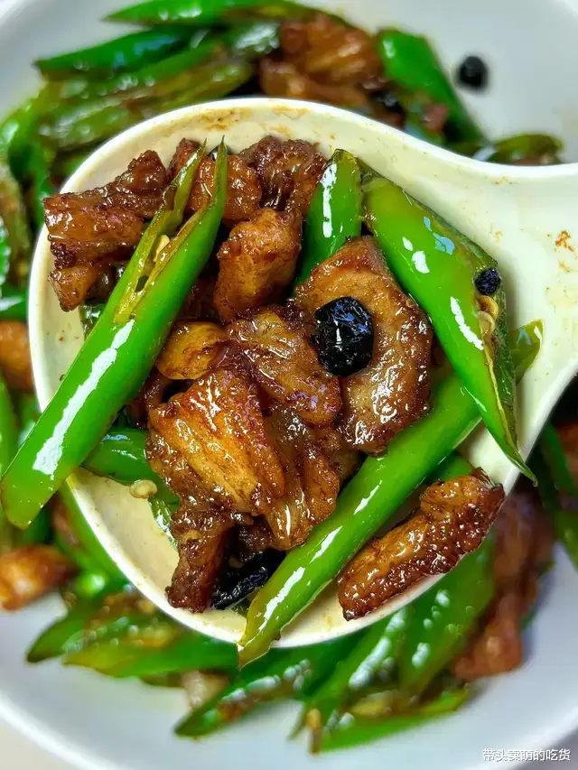 谁还没吃过这3道小炒菜的赶紧去试试,一学就会可口下饭,真香