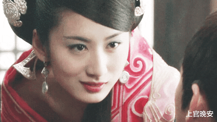 中戏02级明星班真“卧龙凤雏”!情杀、出轨、闹事,人手一出大戏