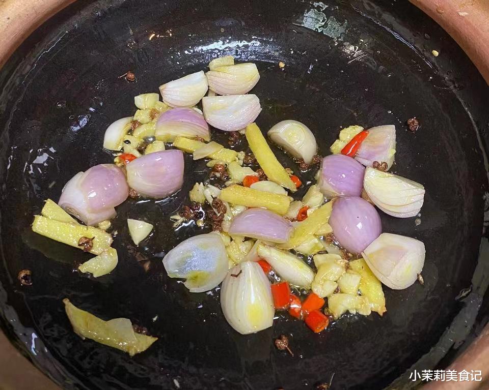 3月5日惊蛰，少食燥味，多吃4样，养肝润燥增免疫，平安舒适度春