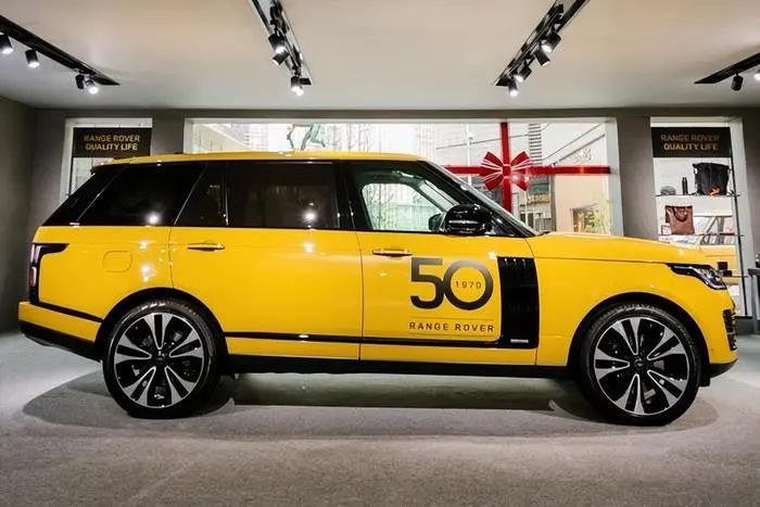 为什么富人总喜欢买二手车，而穷人却要买新车？4S店员说出大实话！