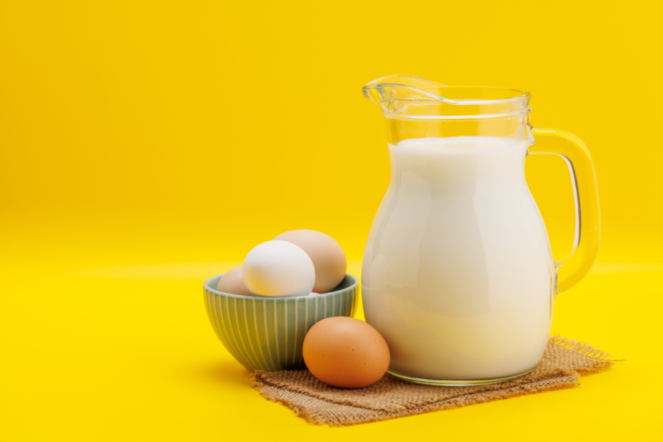 雌激素面临“枯竭”的女性,身上常见5个表现,及时留意并补充