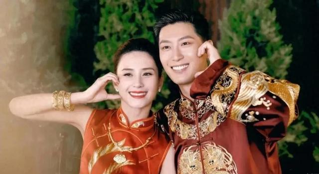 真离了?何超莲嫁窦骁半年被家暴3次,疑似股权分配不均