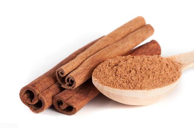 动不动“满头大汗”,身体哪里出问题了?中医分析4种原因