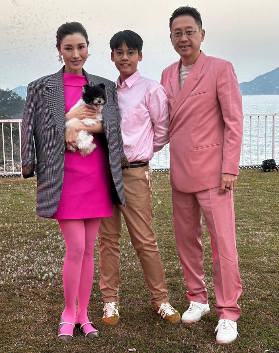 每月200万不够花?李嘉欣夫妇亏本卖房,昔日过亿豪宅只卖6000万