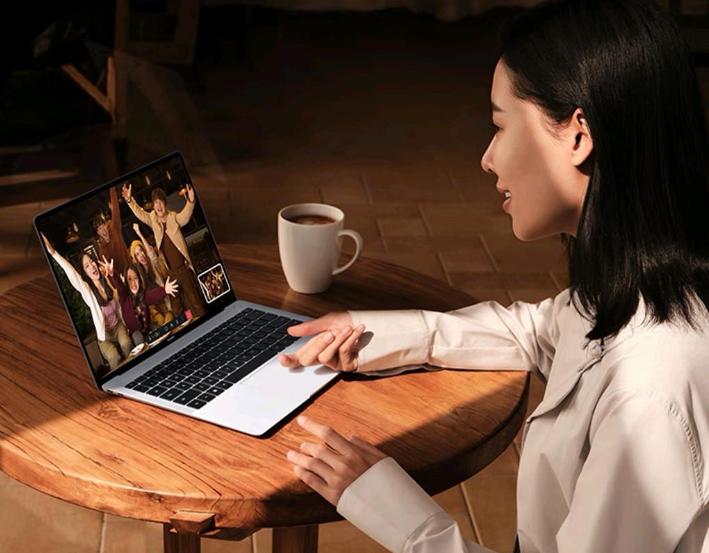 华为MateBook X Pro:轻至980g,性能巨兽,办公娱乐新选择!