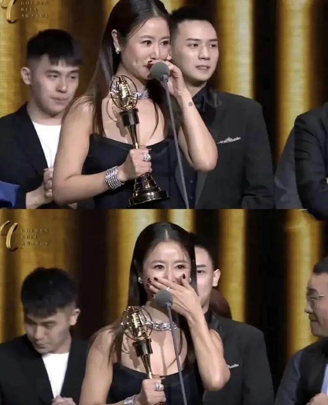 48岁林心如和50岁贾静雯对比: 才懂“漂亮”和“绝色”的差别