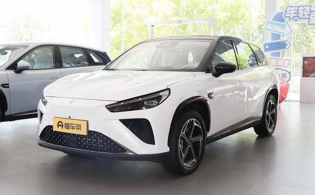 新车  动力调整中型SUV，深蓝S07新车型曝光，现款14.99万元起